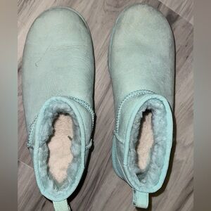 Ugg Minis